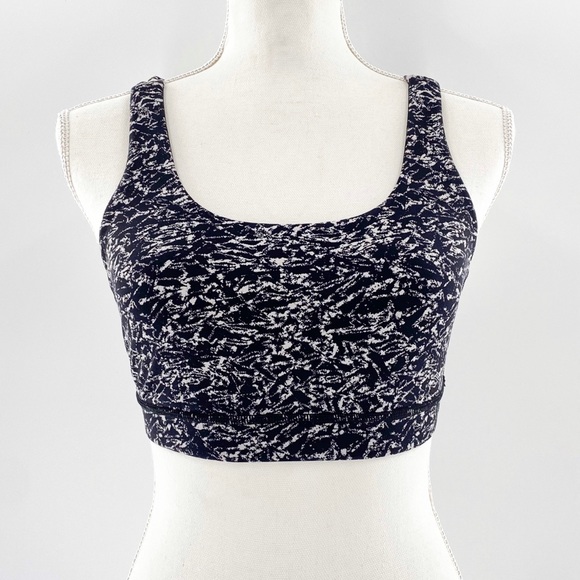Lululemon Free To Be Serene Bra Black And White